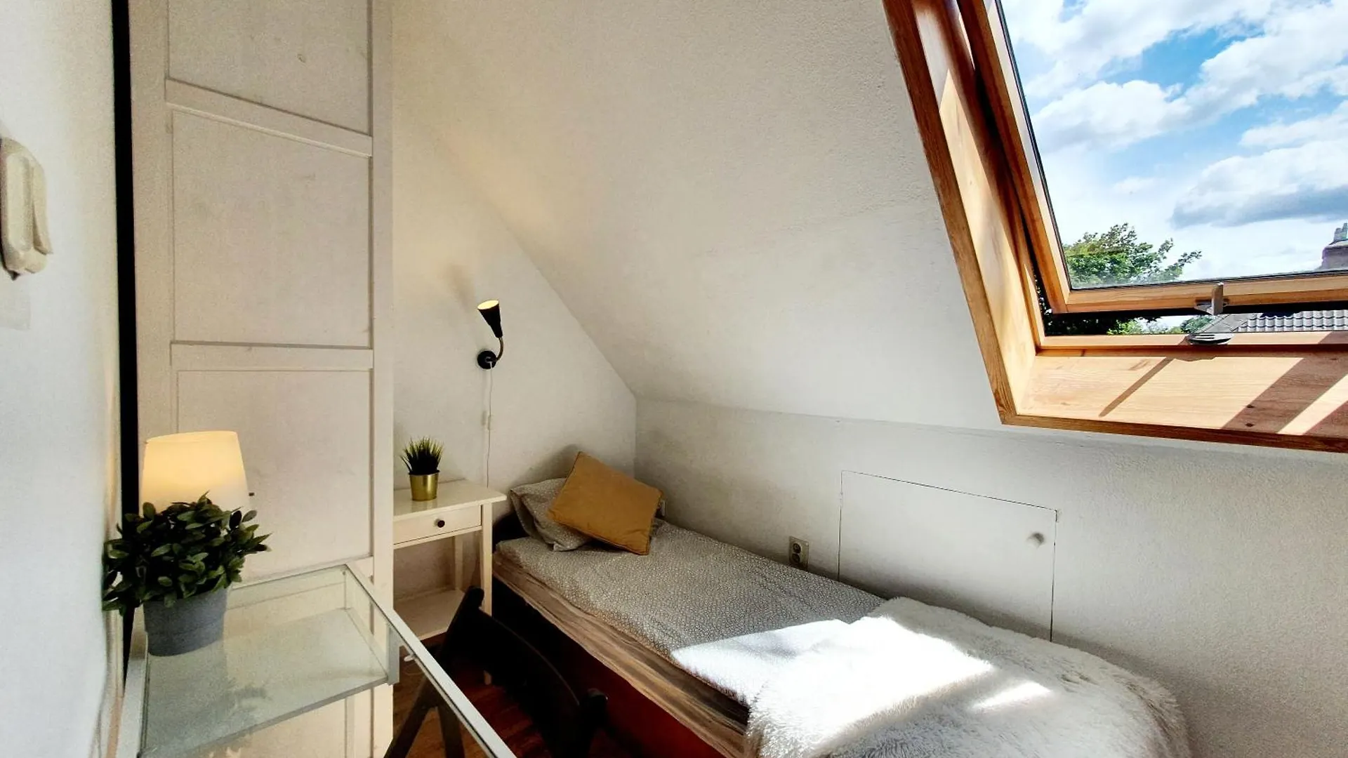 Homestay Hostel Majowysopot44 Poland